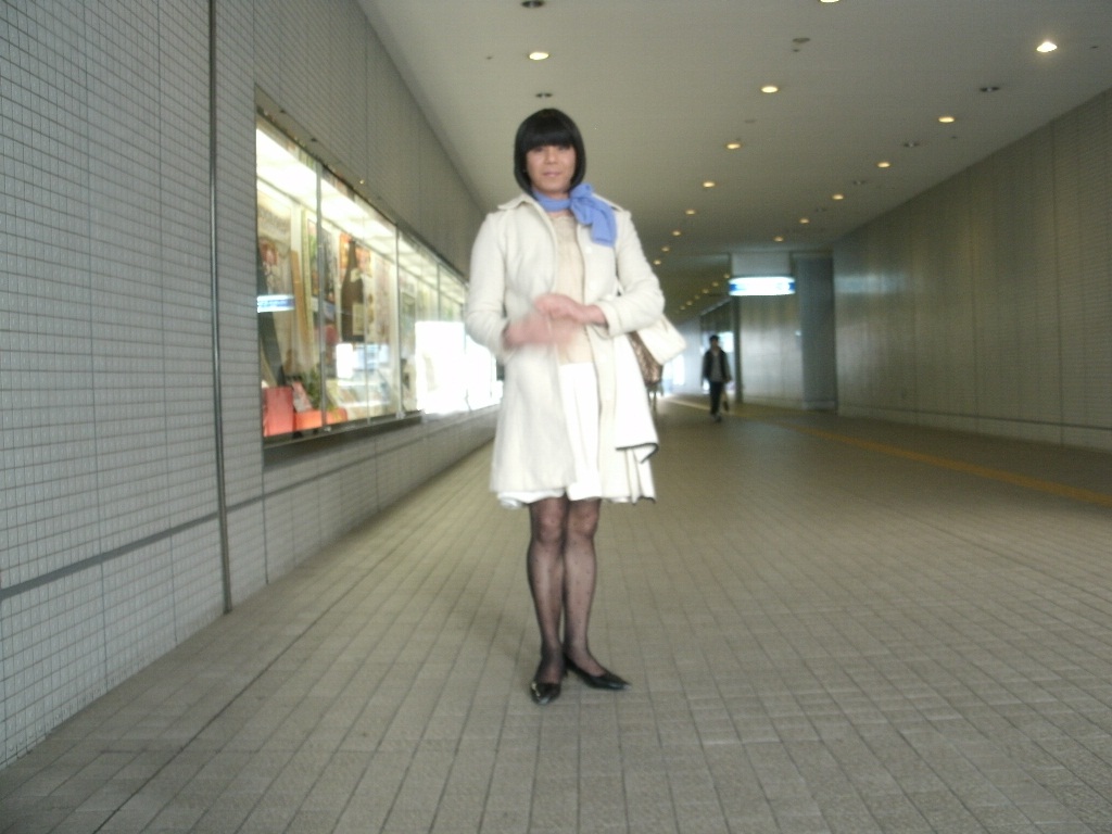 清水　まり子さん