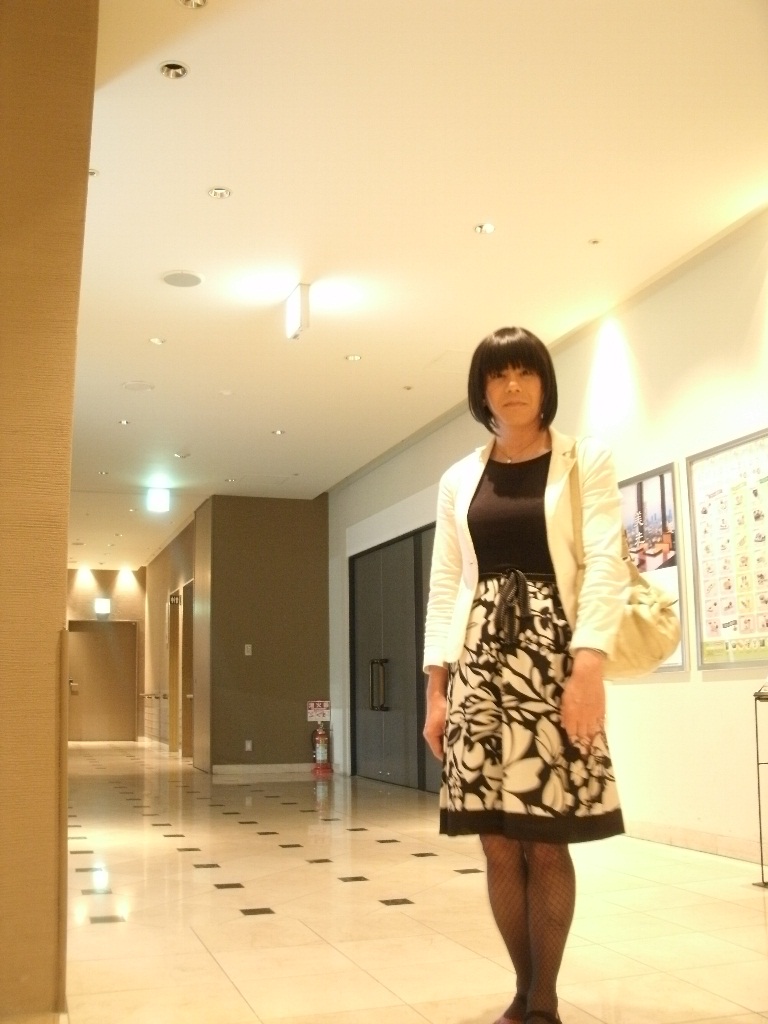 清水　まり子さん