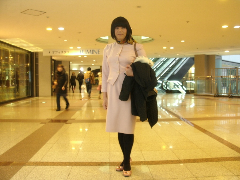 清水　まり子さん