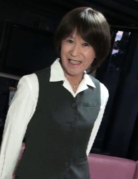 真理子さん