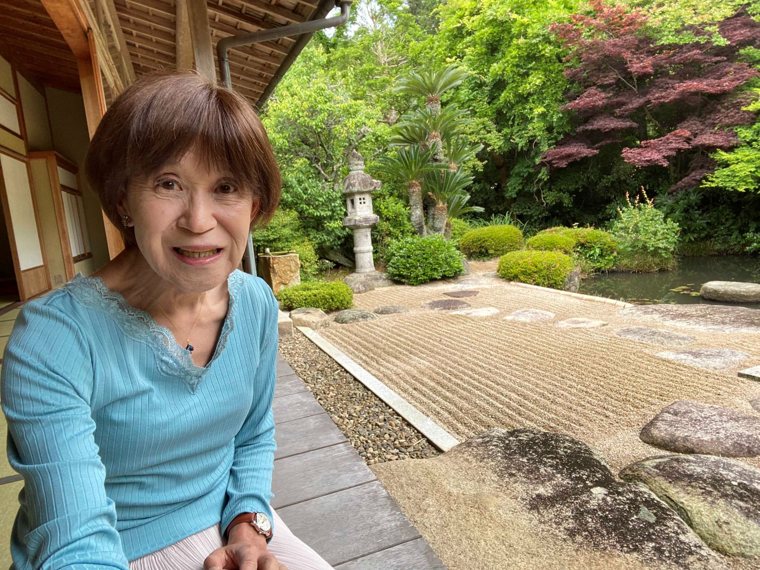 真理子さん