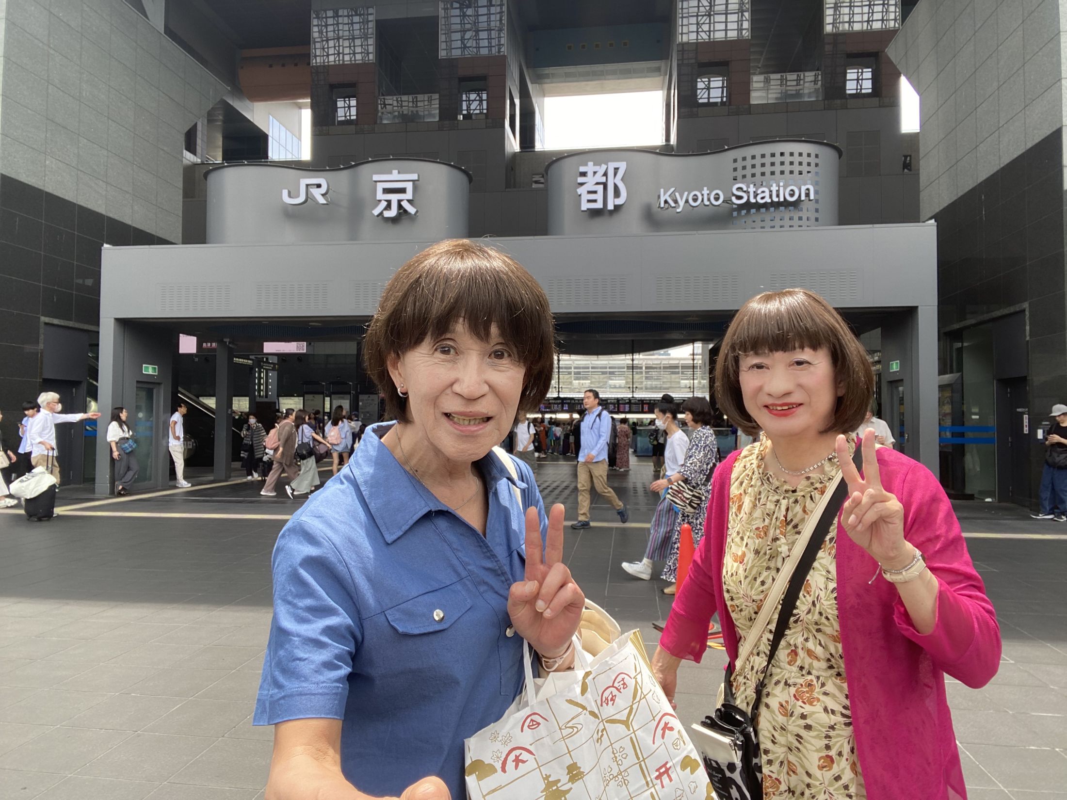 真理子さん