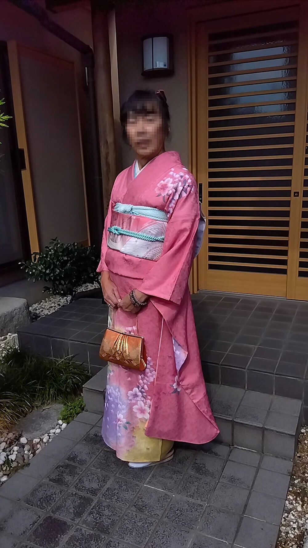 きゃらこさん