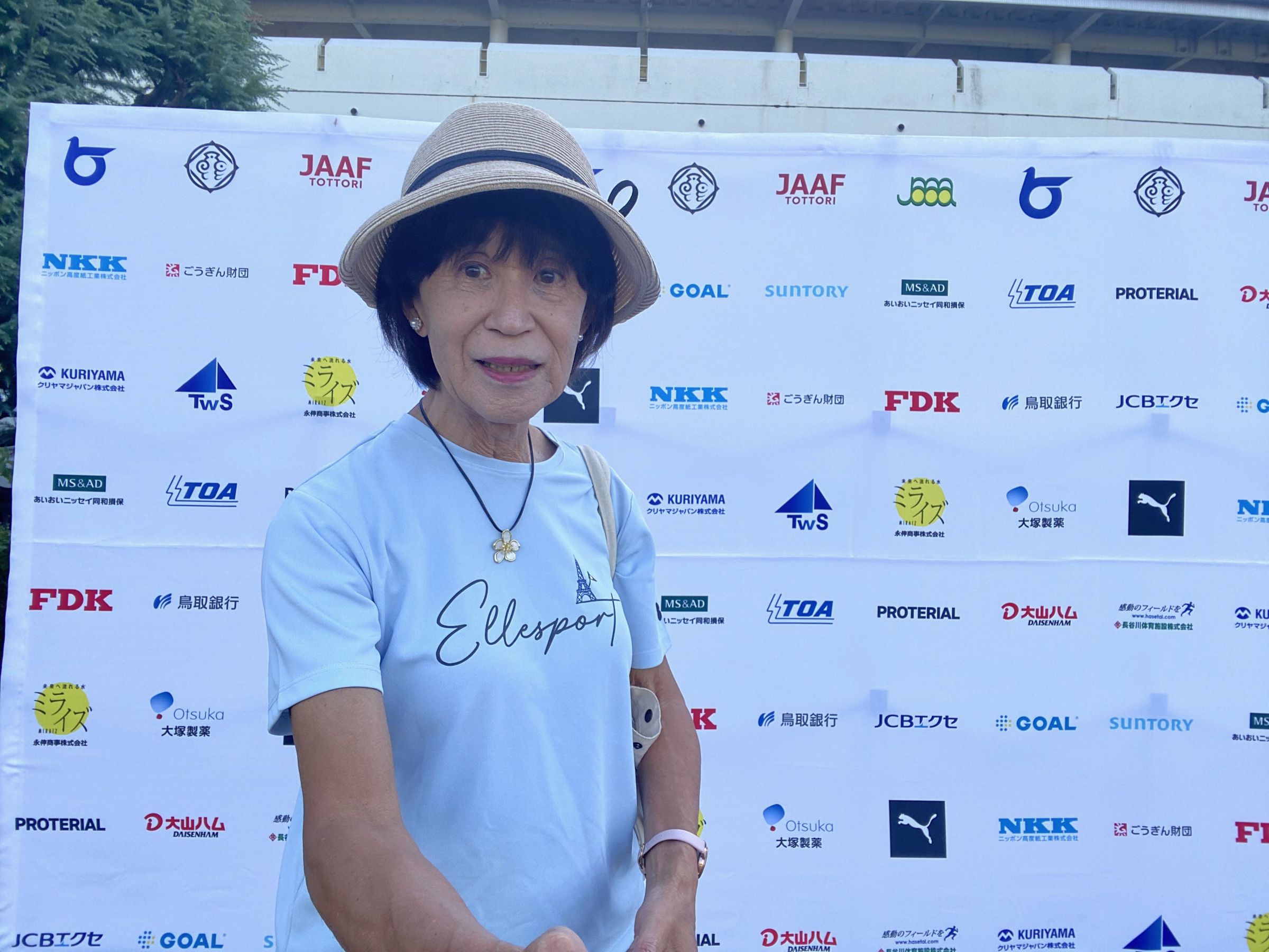真理子さん
