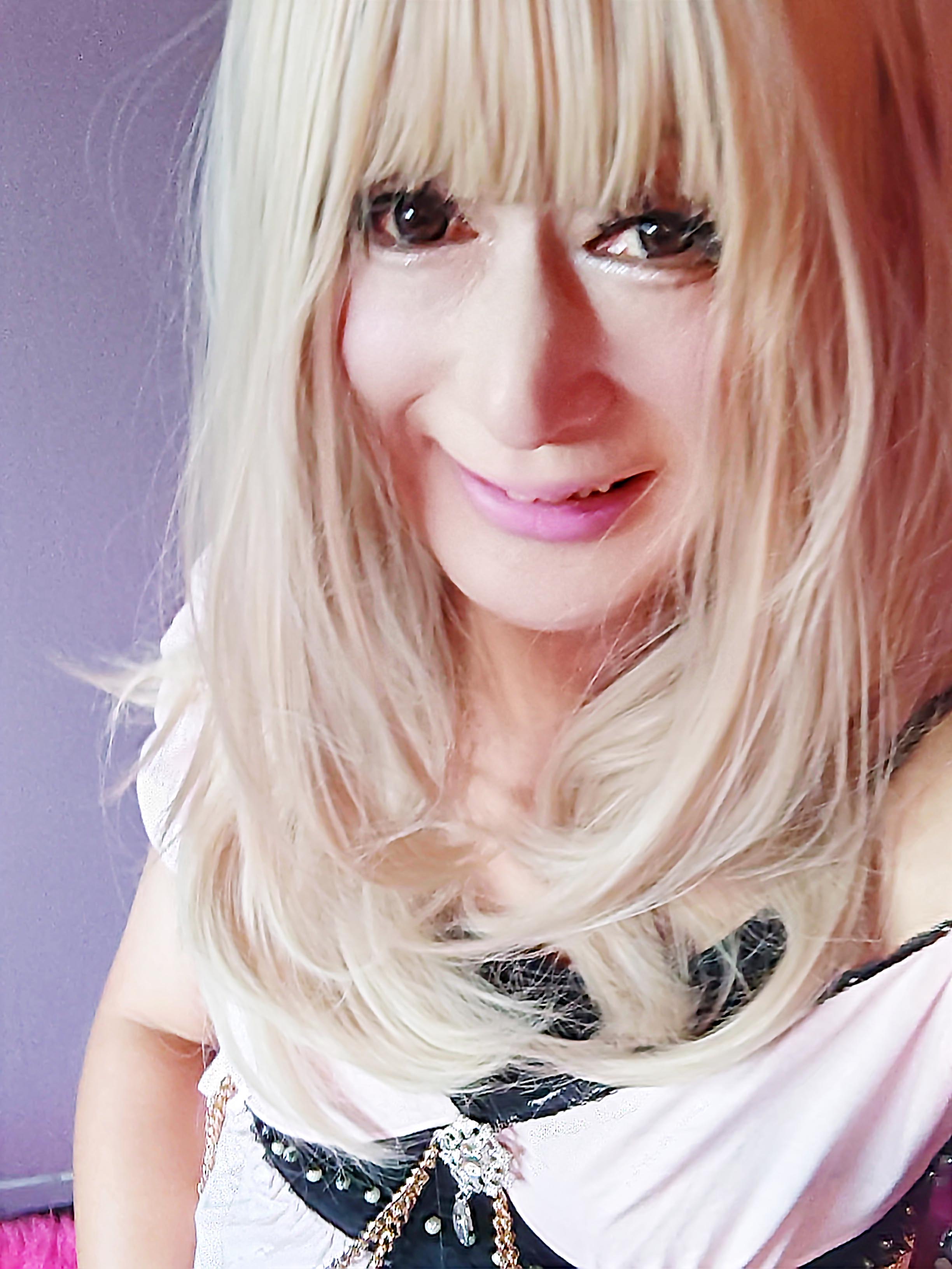 白石あやめさん