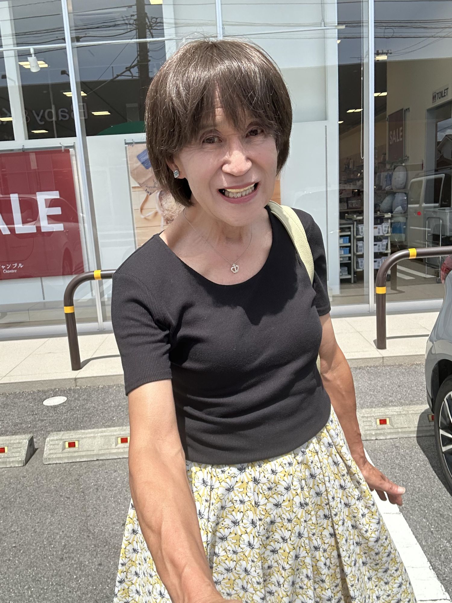 真理子さん