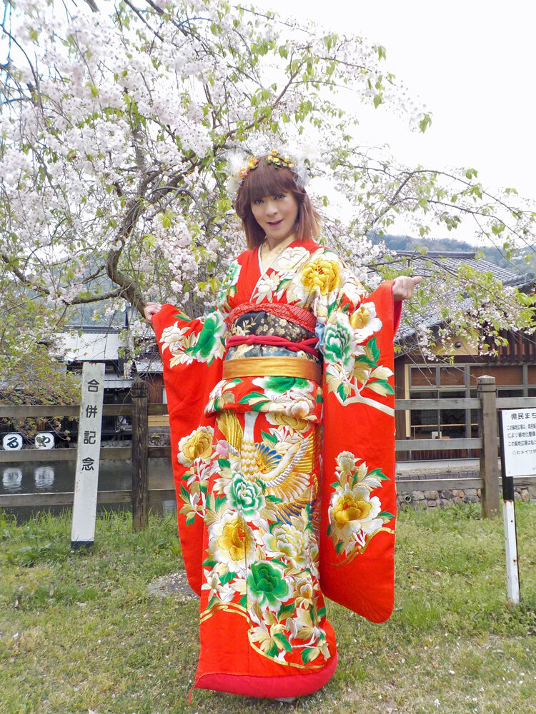 結衣さん