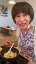 真理子さん